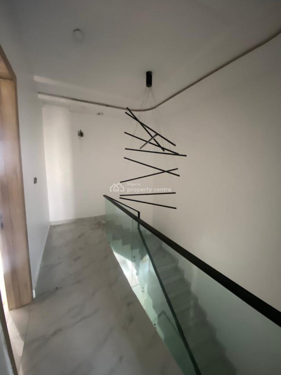 a Fully Serviced 4 Bedroom Terrace Duplex with a Bq Available, Lekki Phase 1, Lekki, Lagos, Terraced Duplex for Rent