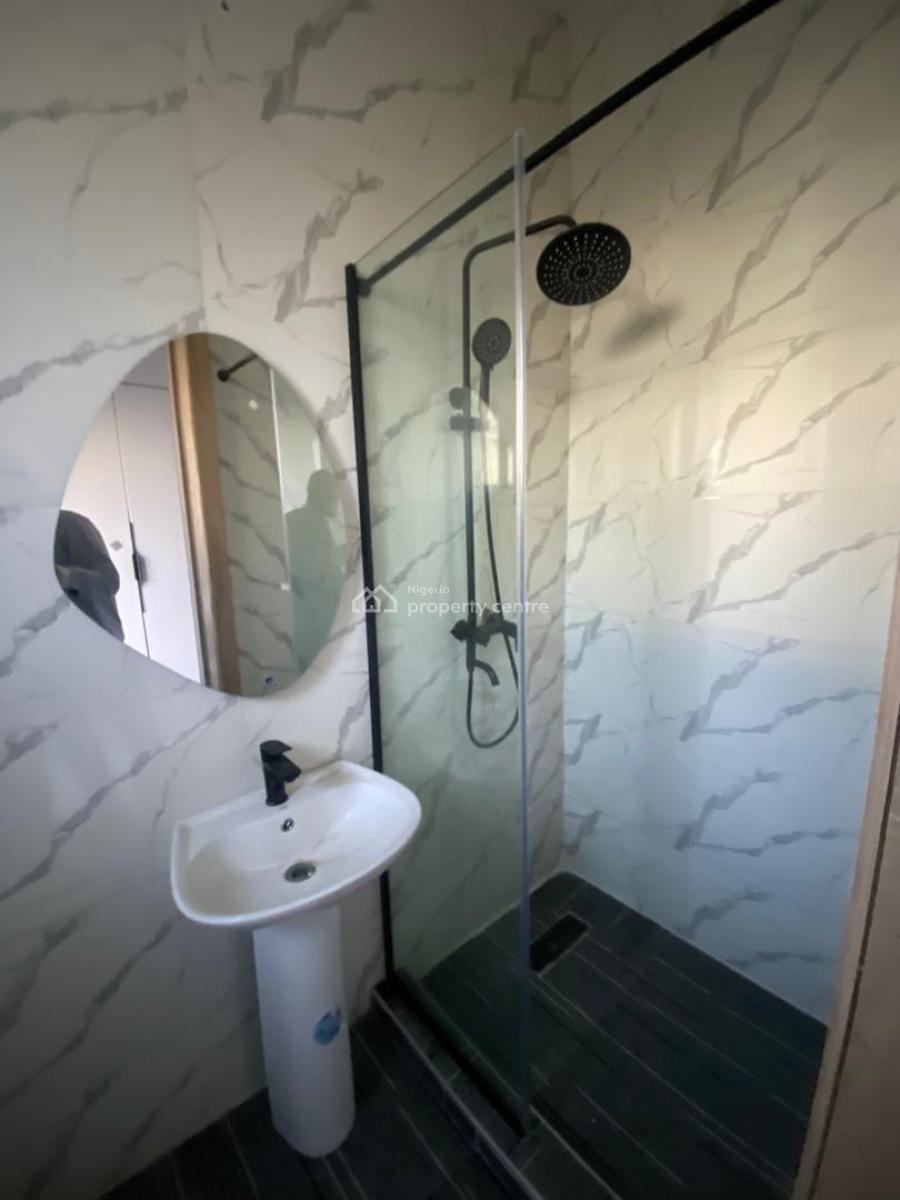 a Fully Serviced 4 Bedroom Terrace Duplex with a Bq Available, Lekki Phase 1, Lekki, Lagos, Terraced Duplex for Rent