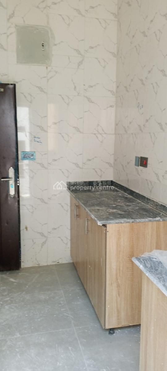 Brand New 2 Bedroom Flat, Victory Villa Estate, G R a, Abijo, Lekki, Lagos, House for Rent