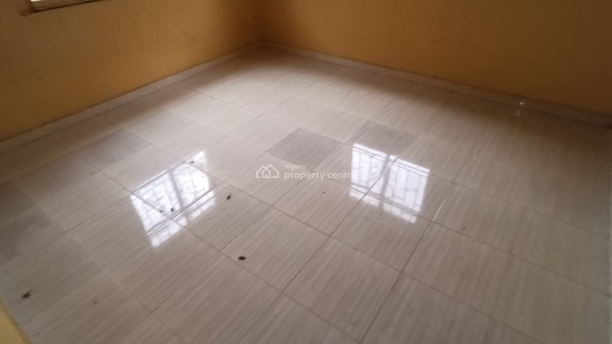 Clean Room and Parlour Self Contained, All Tiles Floor, Prepaid Meter, Itele Close to Ayobo, Ado-odo/ota, Ogun, Mini Flat (room and Parlour) for Rent