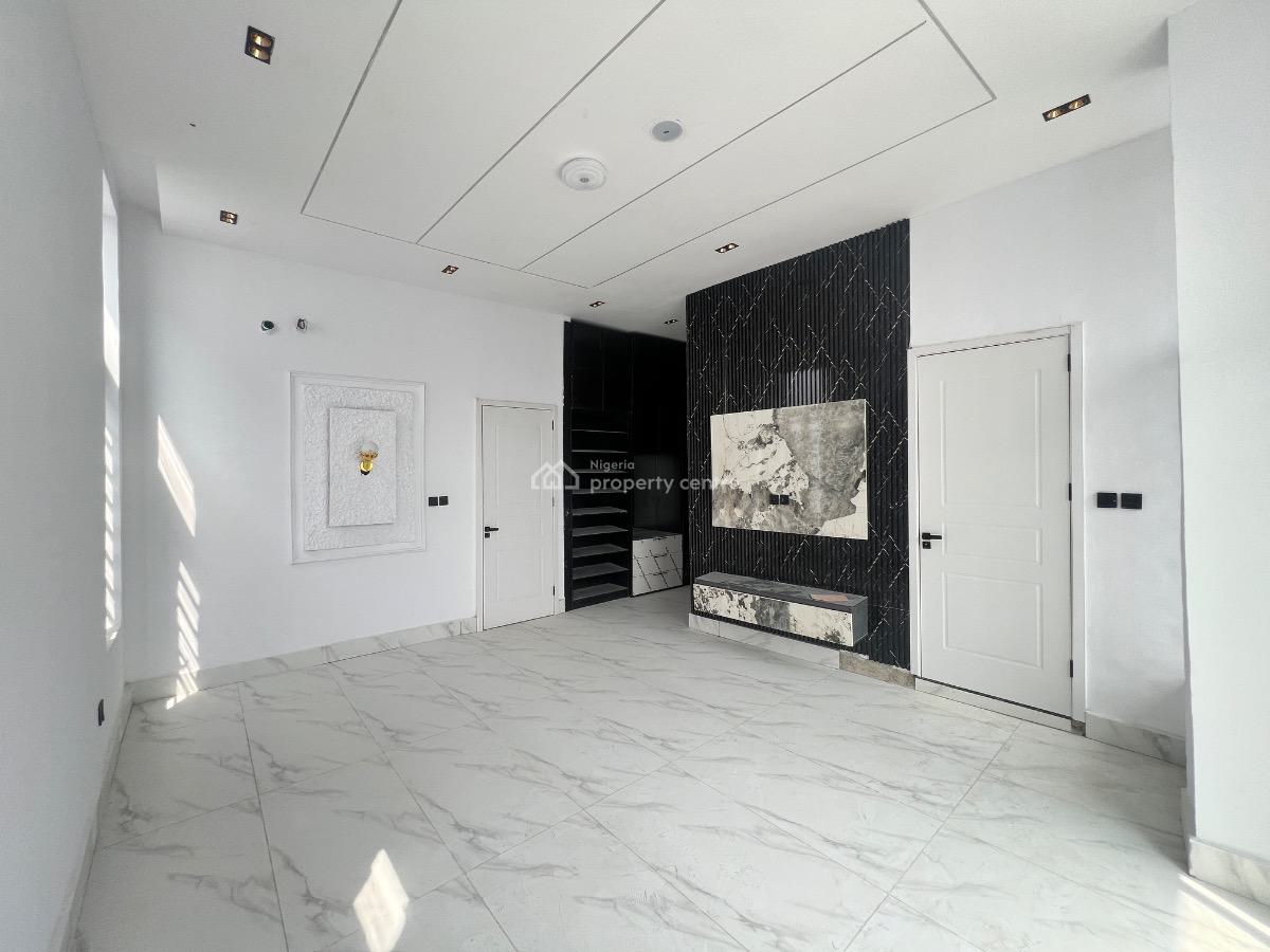 Nicely Built 4 Bedroom Duplex in an Estate, Captains Court, Ajah, Lagos, Semi-detached Duplex for Sale