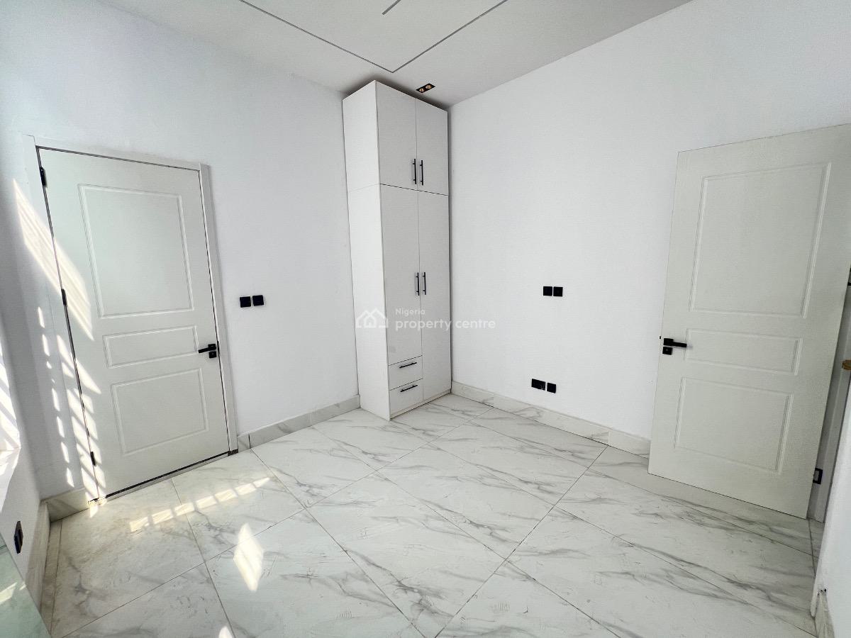 Nicely Built 4 Bedroom Duplex in an Estate, Captains Court, Ajah, Lagos, Semi-detached Duplex for Sale