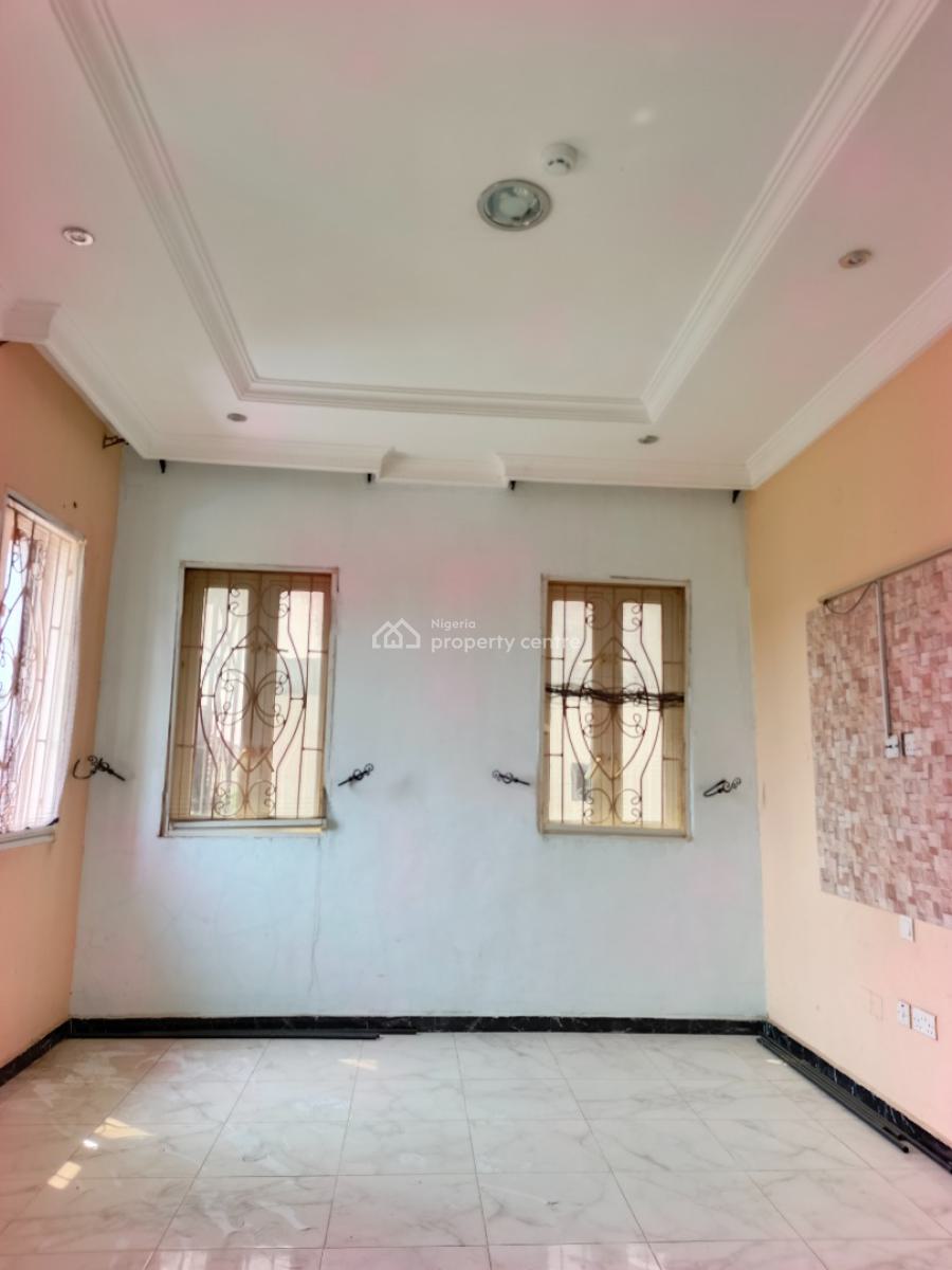 Smart Spacious Conducive 4 Bedrooms Apartment Upstairs, Abraham Adesanya Axis, Ajah, Lagos, Flat / Apartment for Rent
