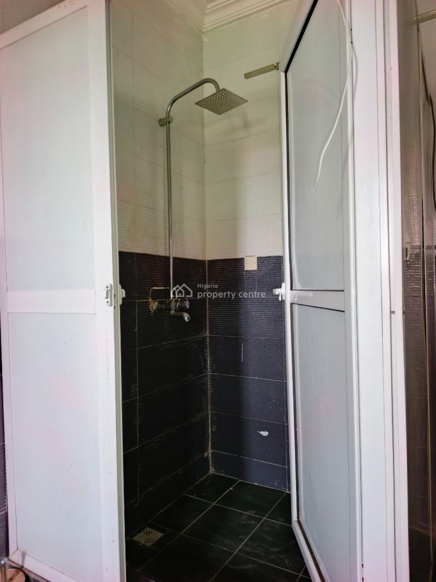 Smart Spacious Conducive 4 Bedrooms Apartment Upstairs, Abraham Adesanya Axis, Ajah, Lagos, Flat / Apartment for Rent