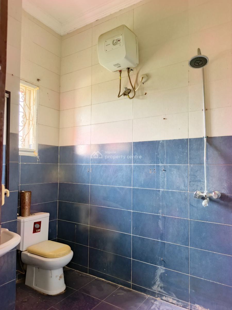 Smart Spacious Conducive 4 Bedrooms Apartment Upstairs, Abraham Adesanya Axis, Ajah, Lagos, Flat / Apartment for Rent