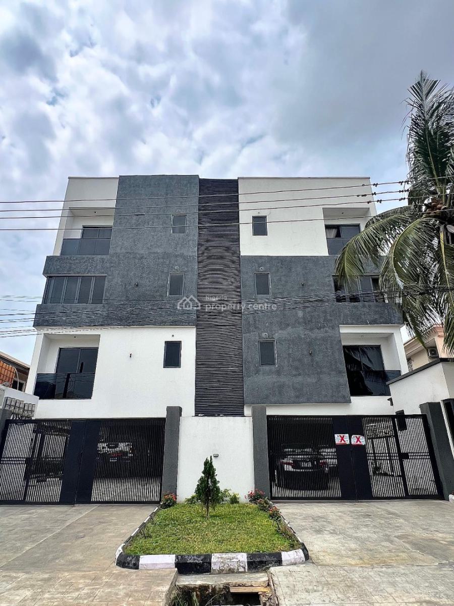 4 Bed Furnished Maisonette + Bq + Inverter, Lekki Phase 1, Lekki, Lagos, Flat / Apartment for Rent