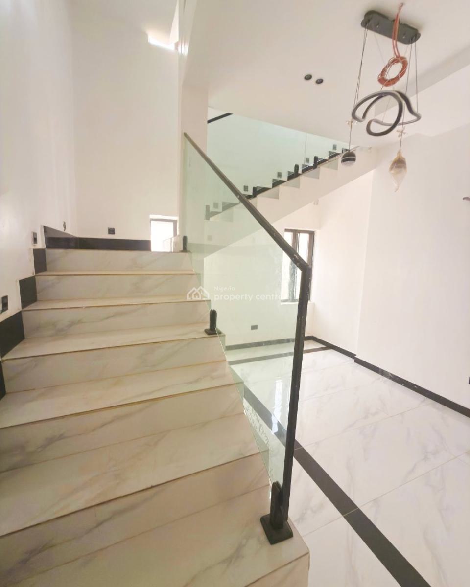 Luxurious 4 Bedroom Duplex with Bq, Guzape District, Abuja, Detached Duplex for Sale