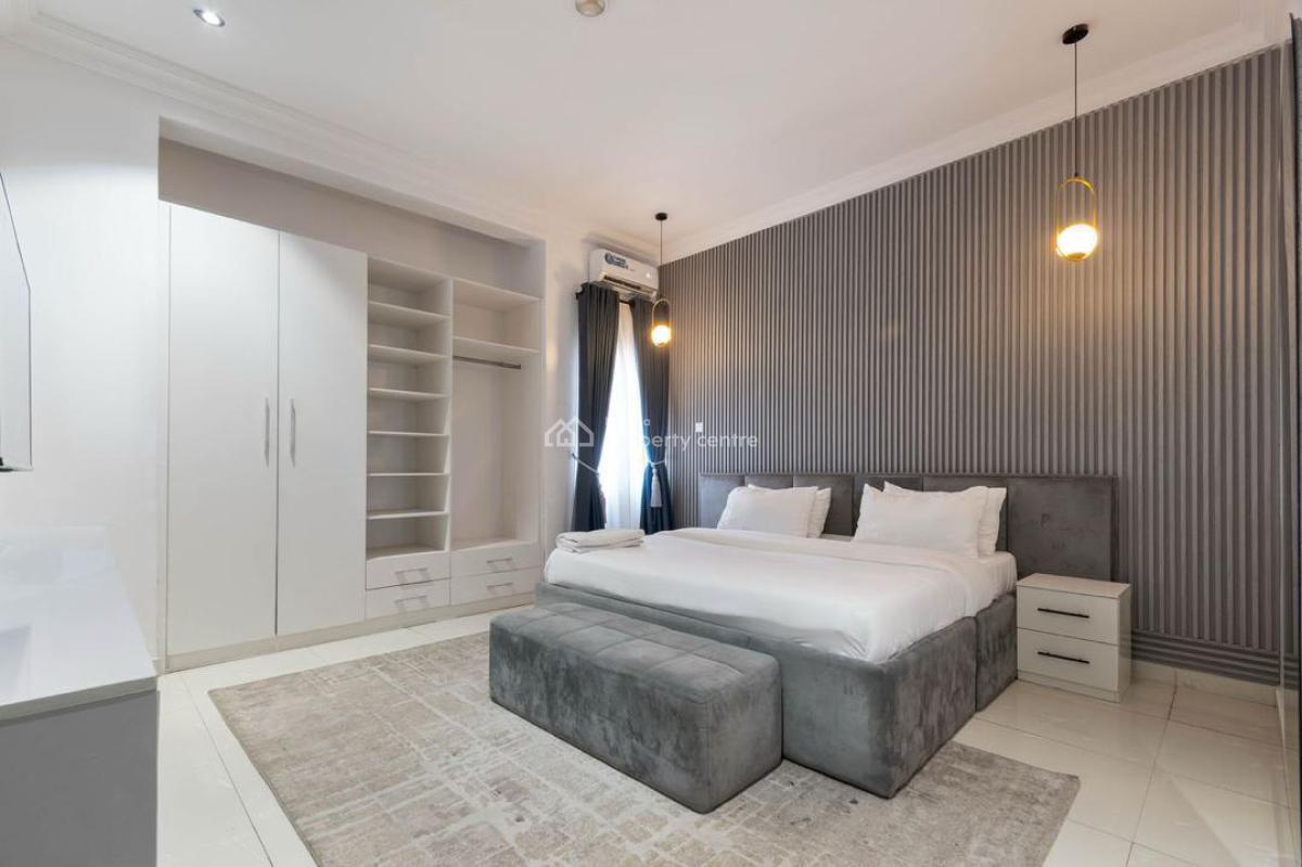 Luxury 3 Bedroom Apartment, Maruwa, Lekki, Lagos, Flat / Apartment Short Let
