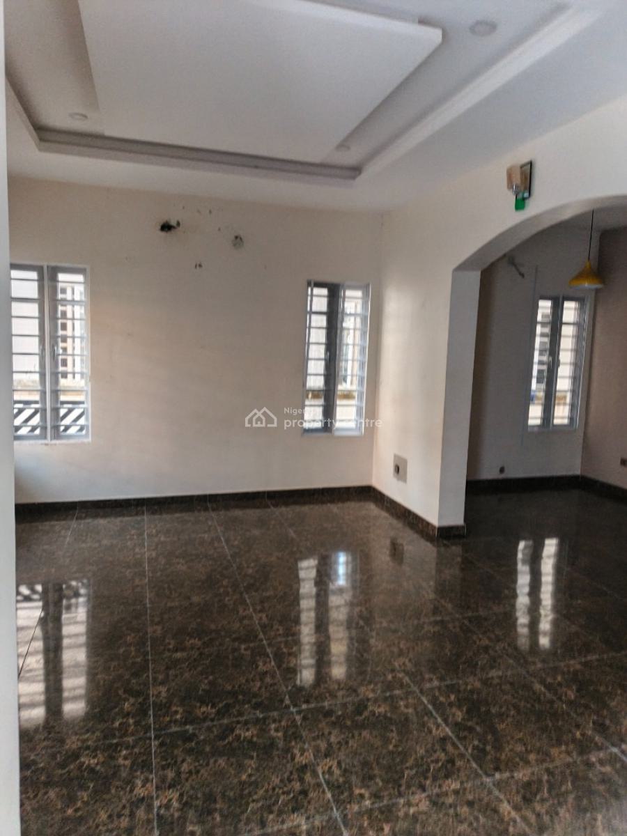 Luxury 4 Bedroom Terrace Duplex, Mobil Road, Lekki, Lagos, Terraced Duplex for Rent