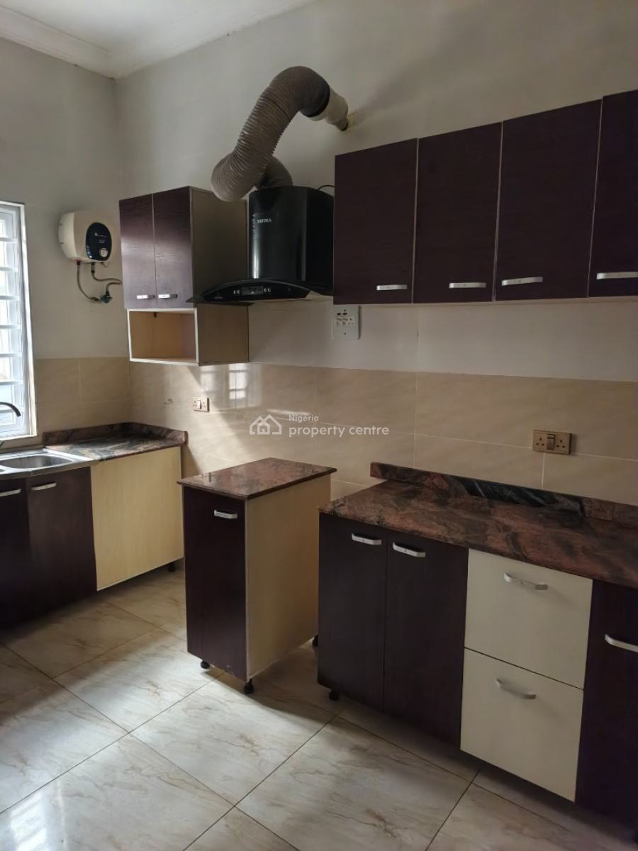Luxury 4 Bedroom Terrace Duplex, Mobil Road, Lekki, Lagos, Terraced Duplex for Rent