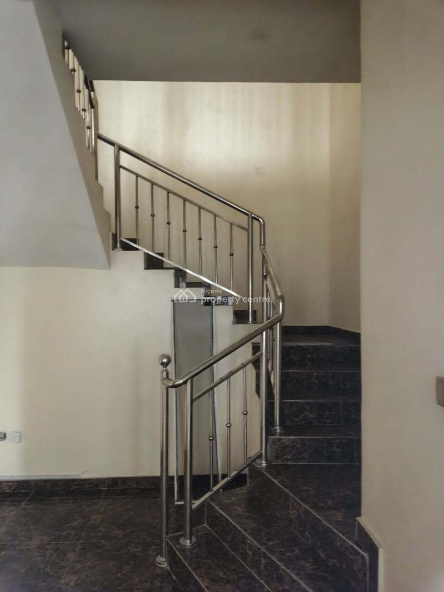 Luxury 4 Bedroom Terrace Duplex, Mobil Road, Lekki, Lagos, Terraced Duplex for Rent