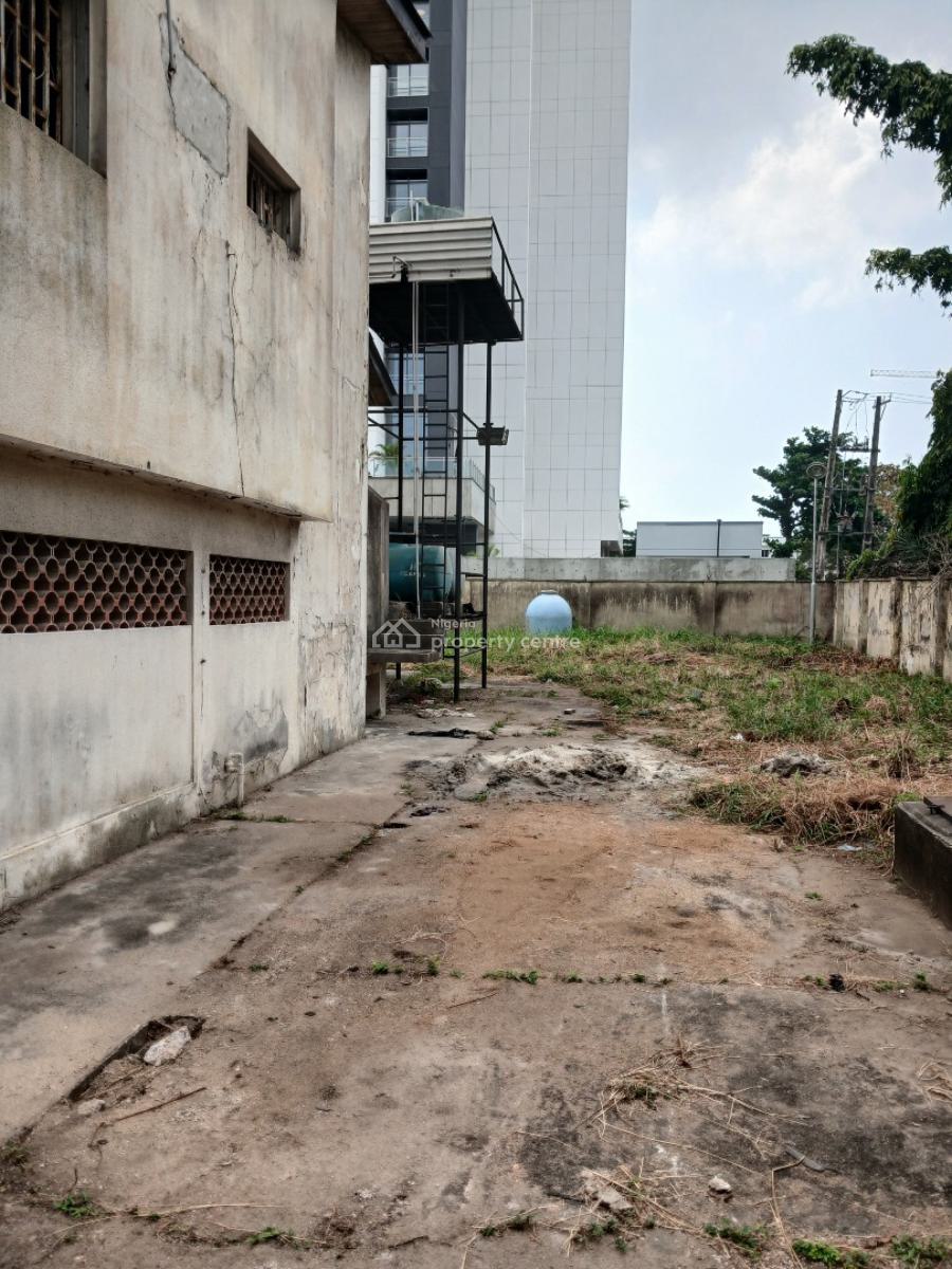 a Cappa Built Commercial 5 Bedroom Detached House with Bq, Kasunmu Ekemode, Victoria Island (vi), Lagos, Commercial Property for Rent