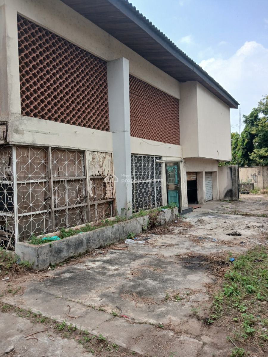 a Cappa Built Commercial 5 Bedroom Detached House with Bq, Kasunmu Ekemode, Victoria Island (vi), Lagos, Commercial Property for Rent