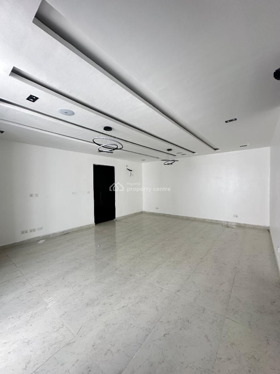 Outstanding Luxury Spacious 2 Bedroom Apartment with Elevator, Ikate Elegushi, Lekki, Lagos, Flat / Apartment for Sale