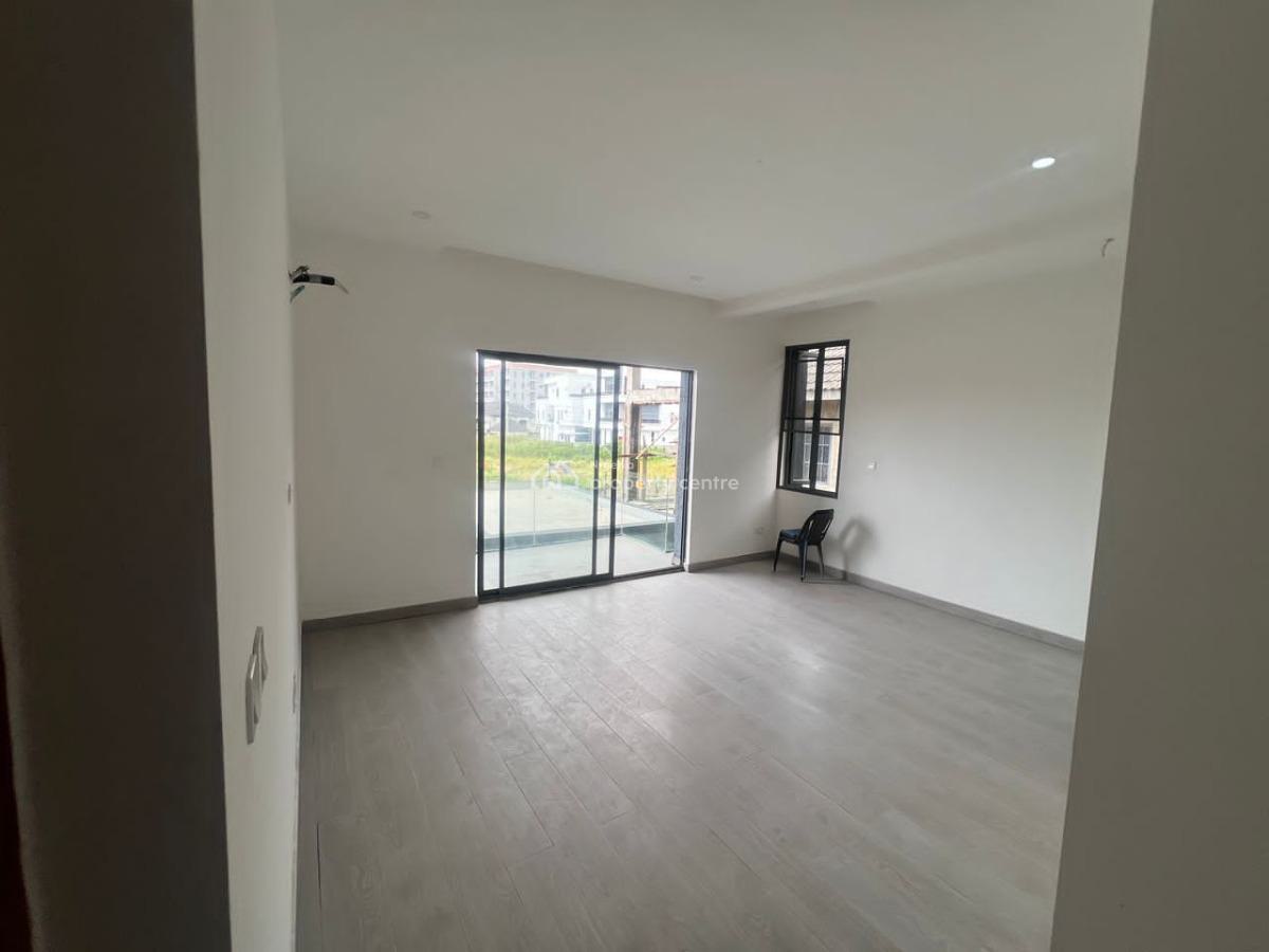 Brand New 2 Bedroom & Bq, Ikate, Lekki, Lagos, Block of Flats for Sale