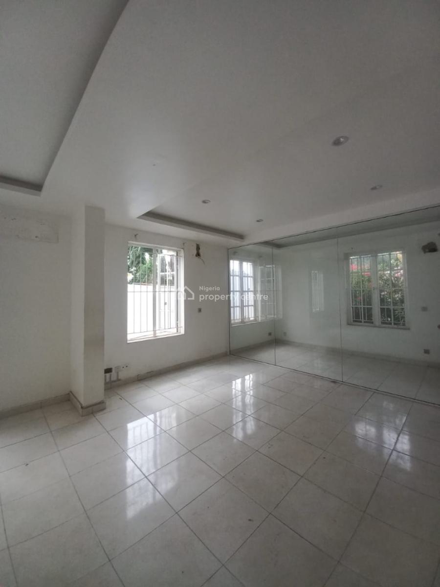 6 Bedroom Fully Detached in a Secure Estate, Old Ikoyi, Ikoyi, Lagos, Detached Duplex for Rent