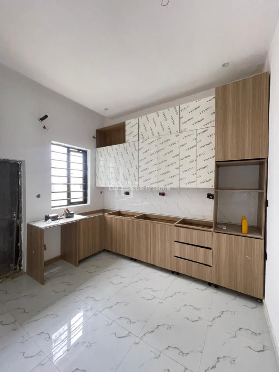 4-bedroom  Terraced Duplex, Orchid Road, Lekki, Lagos, Terraced Duplex for Sale