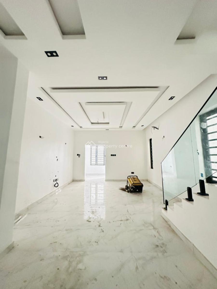 Luxury 4-bedroom Detached Duplex with Bq, Magodo, Lagos, Detached Duplex for Sale