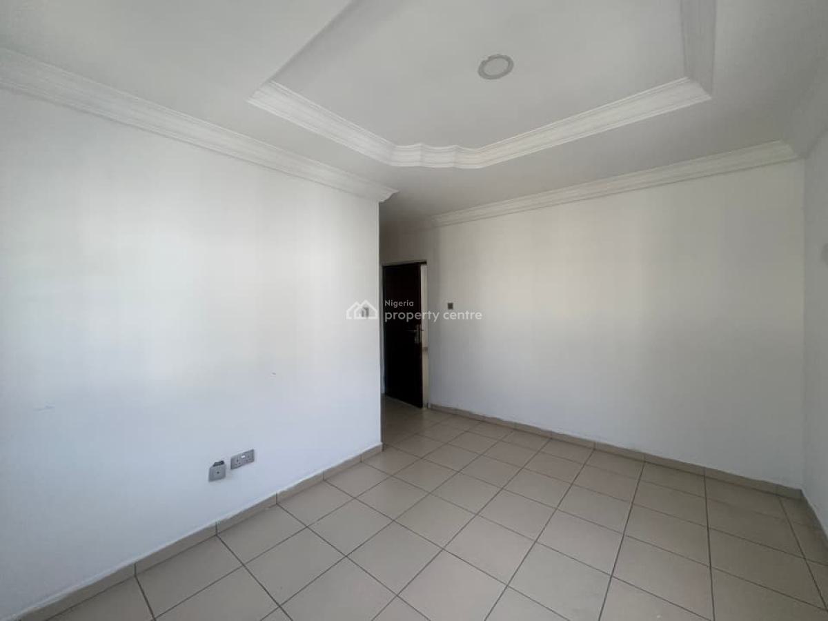 a Self Compound 4 Bedroom  Fully Detached House, Off Admiralty Way, Lekki Phase 1, Lekki, Lagos, Detached Duplex for Rent