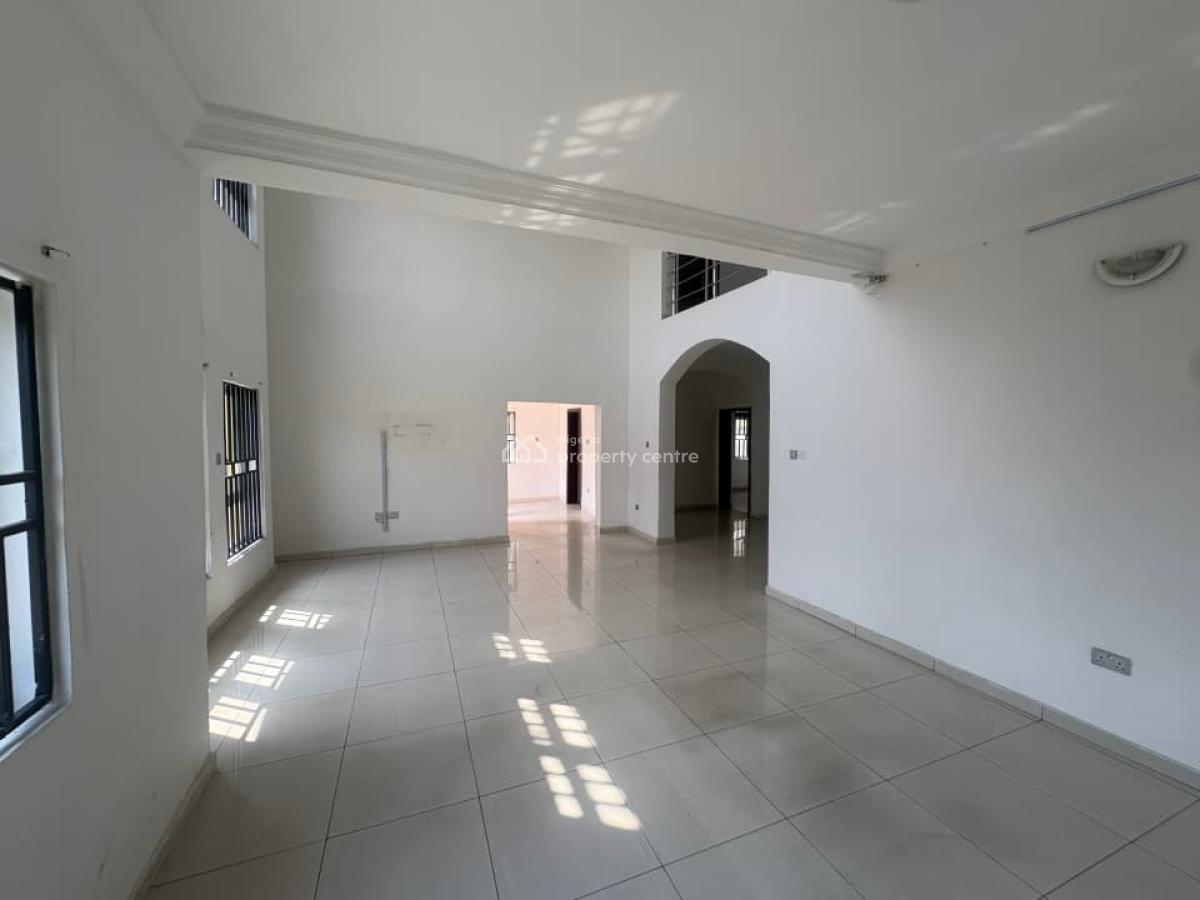 a Self Compound 4 Bedroom  Fully Detached House, Off Admiralty Way, Lekki Phase 1, Lekki, Lagos, Detached Duplex for Rent