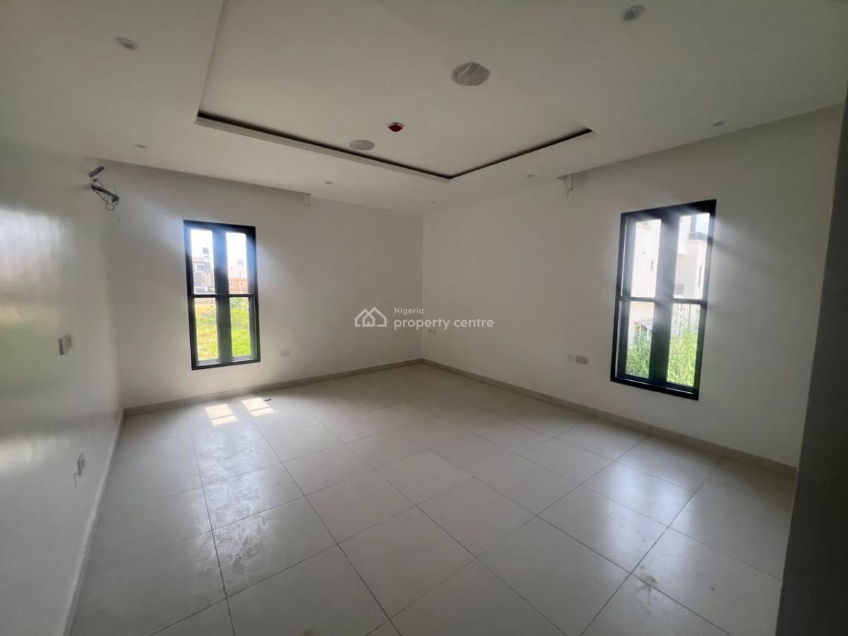 Brand New 1 Bedroom Flat & Bq with Central Gym, Ikate, Lekki, Lagos, Block of Flats for Sale