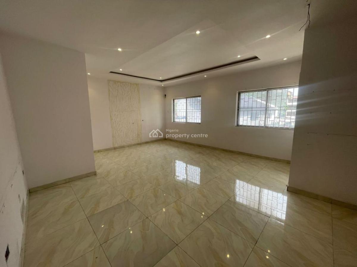 Spacious 10 Bedroom Office Space with Large Compound, Off Adeola Odeku, Victoria Island (vi), Lagos, Office Space for Rent