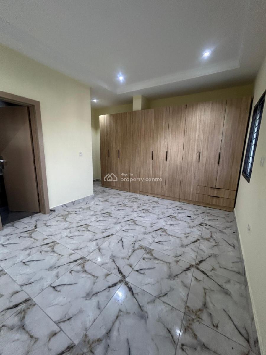 Fully Serviced 2 Bedroom on The Ground Floor, Off Palace Road, Oniru, Victoria Island (vi), Lagos, Flat / Apartment for Rent