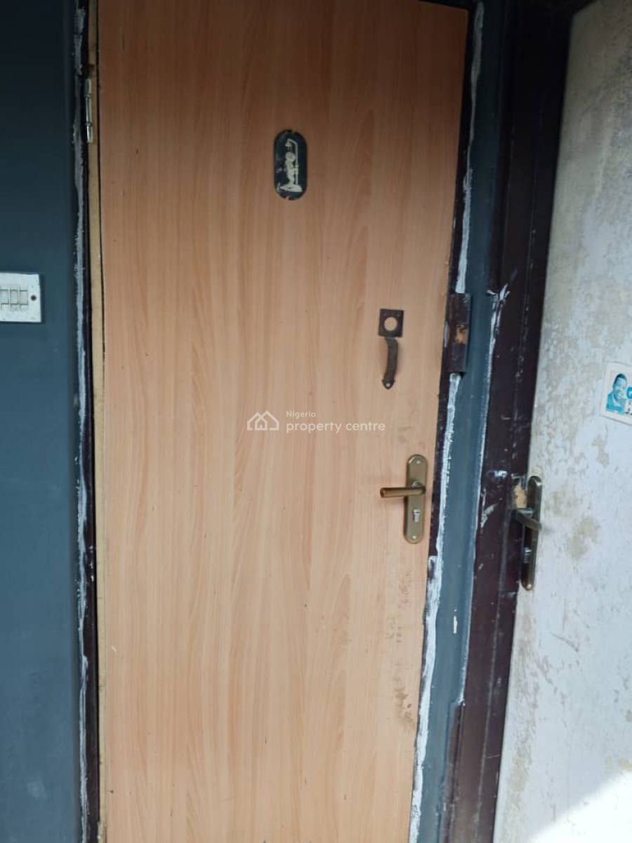 Miniflat Bq, Victoria Island (vi), Lagos, Mini Flat (room and Parlour) for Rent