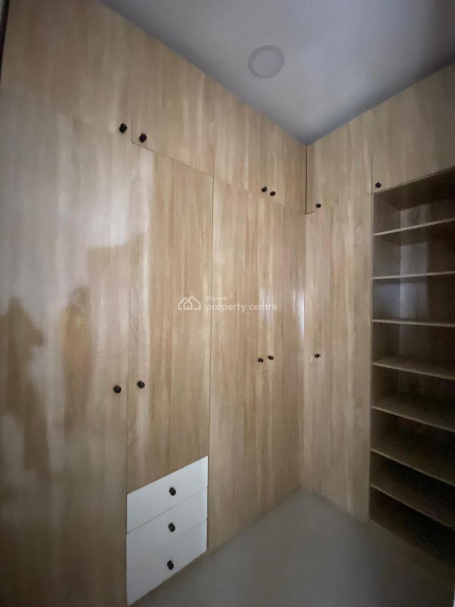 a Tastefully Built 4 Bedroom Terrace Duplex with Gym., Extension, Vgc, Lekki, Lagos, Terraced Duplex for Sale