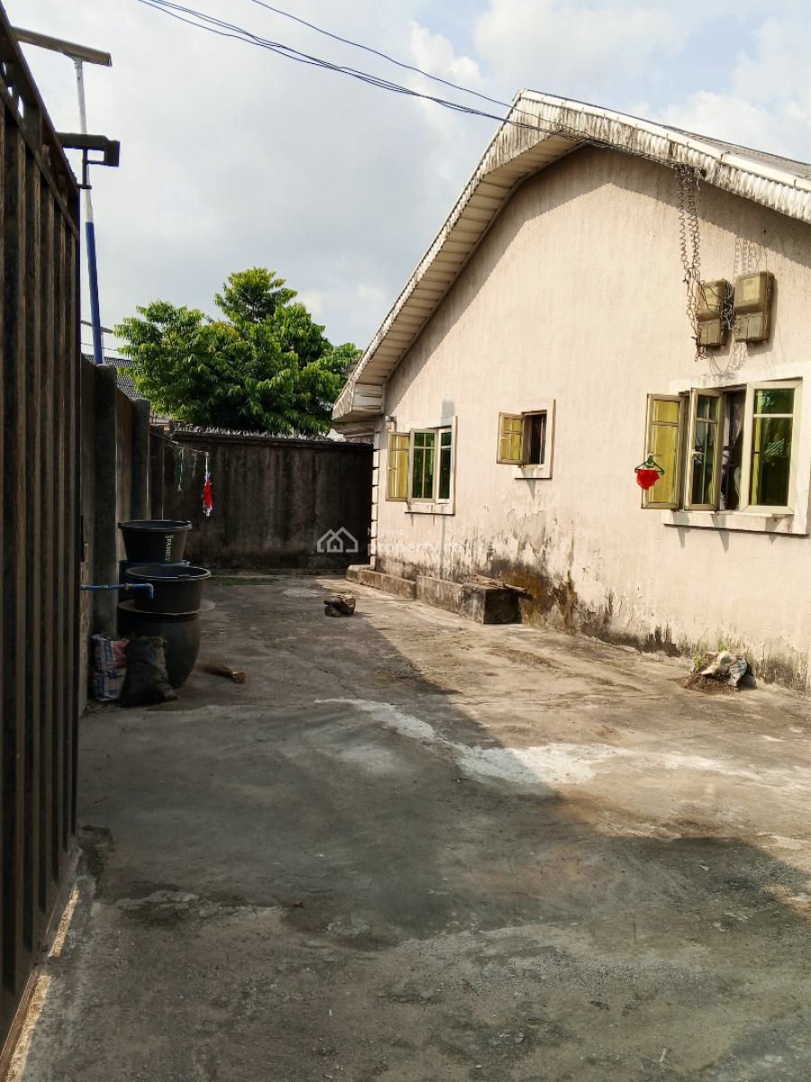 a Semi Detached 3 Bedroom Bungalow, Rumuodara, Port Harcourt, Rivers, Semi-detached Bungalow for Sale