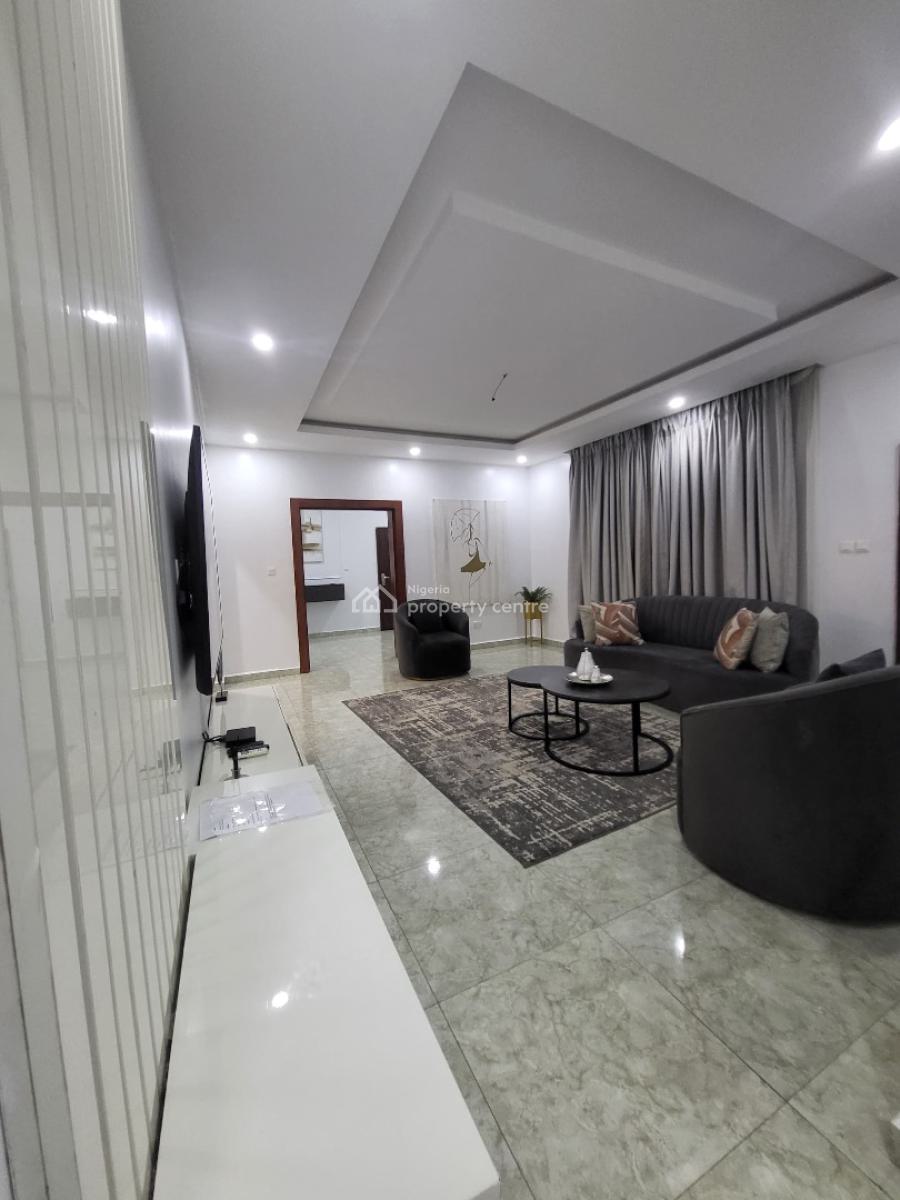 Luxury Smart 3 Bedroom Service and Furnished Apartment, By Treasury House, Garki, Abuja, Flat / Apartment Short Let