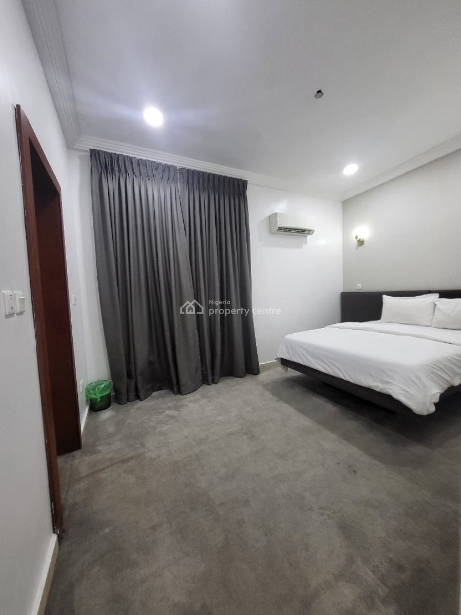 Luxury Smart 3 Bedroom Service and Furnished Apartment, By Treasury House, Garki, Abuja, Flat / Apartment Short Let
