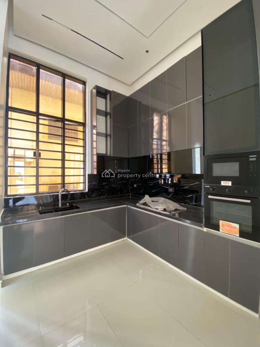 Brand New 3 Bedroom Apartment with Swimming Pool, Gym, Elevator, Lekki Phase 1, Lekki, Lagos, Flat / Apartment for Sale