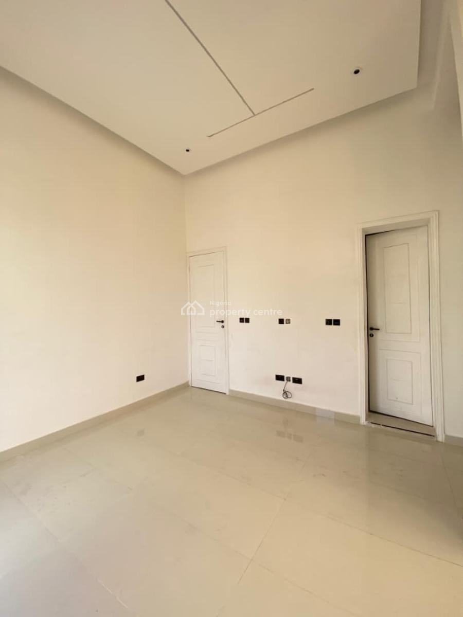 Brand New 3 Bedroom Apartment with Swimming Pool, Gym, Elevator, Lekki Phase 1, Lekki, Lagos, Flat / Apartment for Sale