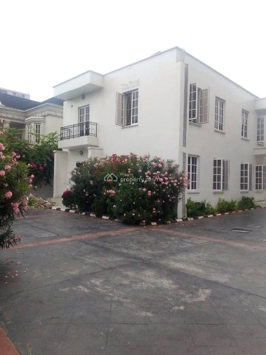 6 Bedroom Fully Detached House with Two Rooms Bq, Old Ikoyi, Ikoyi, Lagos, Detached Duplex for Rent
