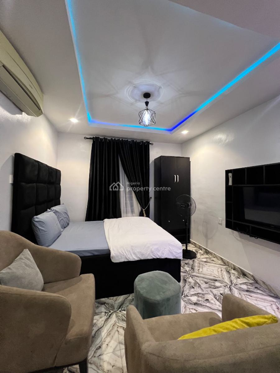 Studio Apartment in a Prime and Serene Neighborhood, Jibowu, Yaba, Lagos, Self Contain (single Rooms) for Rent