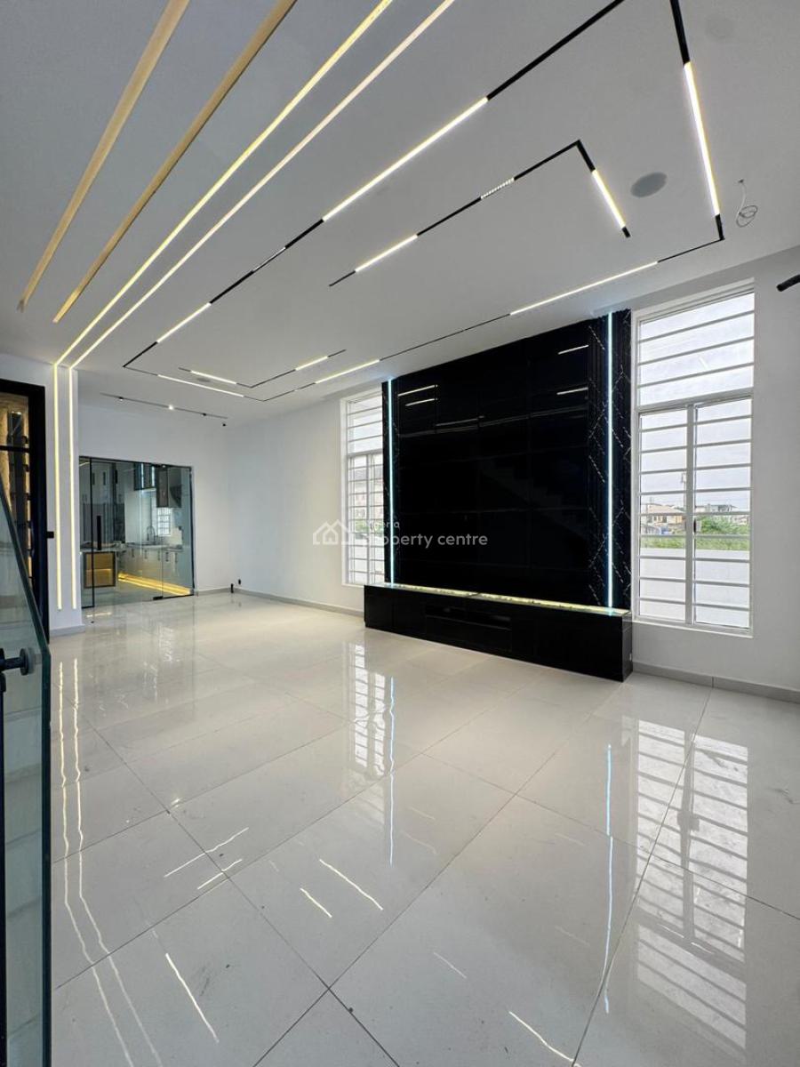 Stunning & Beautiful 5 Bedroom Detached Home, Ologolo, Lekki, Lagos, Detached Duplex for Sale