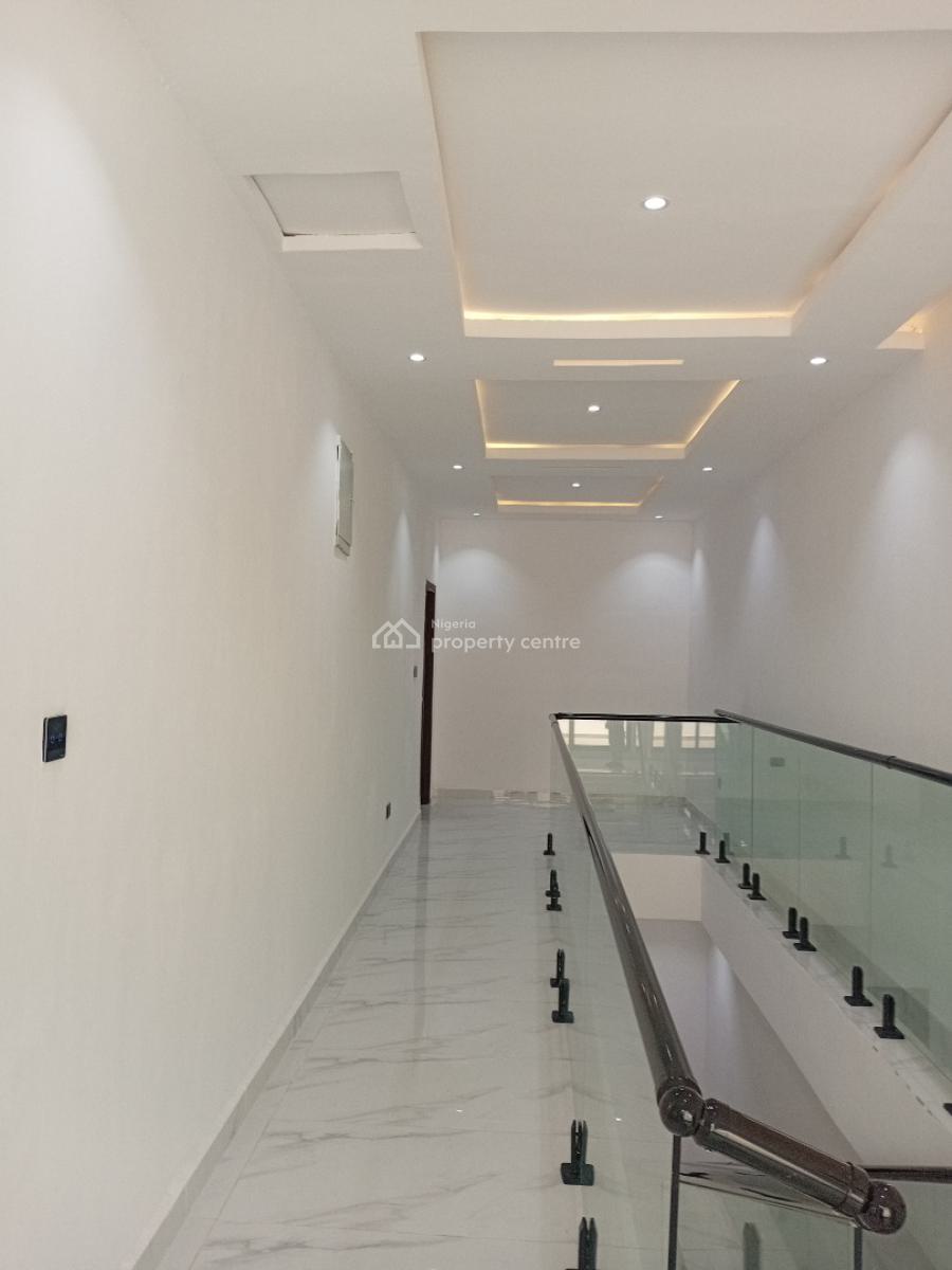 Tower of Excellence in a 5-bedroom Fully Detached Duplex, Ikota, Lekki, Lagos, Detached Duplex for Sale