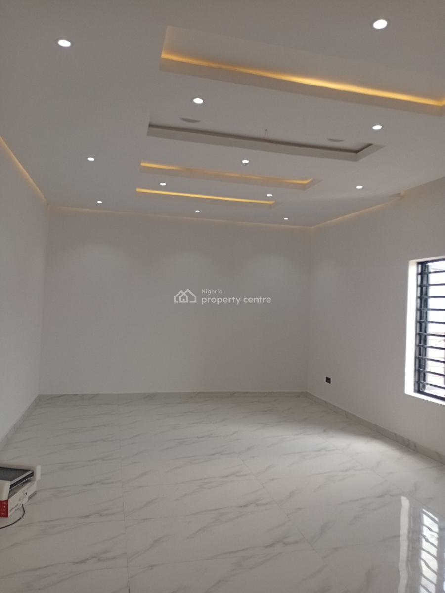 Tower of Excellence in a 5-bedroom Fully Detached Duplex, Ikota, Lekki, Lagos, Detached Duplex for Sale