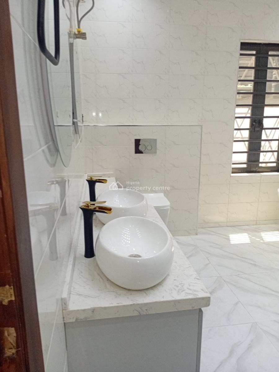 Tower of Excellence in a 5-bedroom Fully Detached Duplex, Ikota, Lekki, Lagos, Detached Duplex for Sale