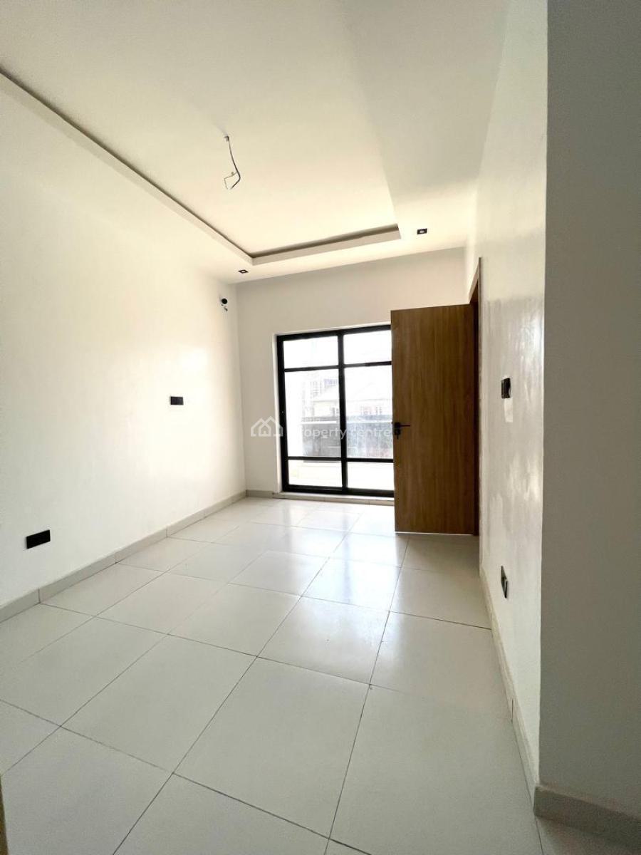 Stunning 2 Bedroom Apartment with an Elevator and a Pool, Ologolo, Lekki, Lagos, Flat / Apartment for Sale