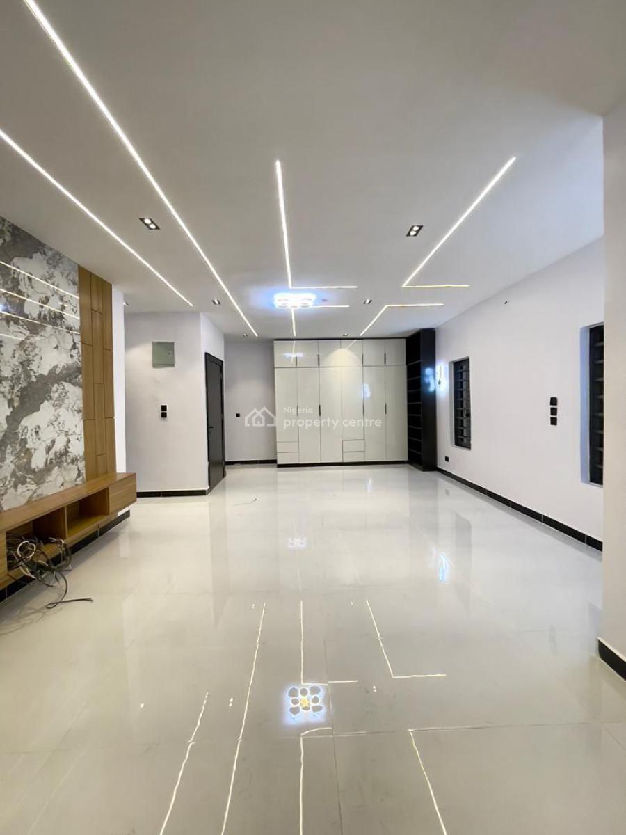 Amazing 5 Bedroom Duplex with a Bq, Ologolo, Lekki, Lagos, House for Sale