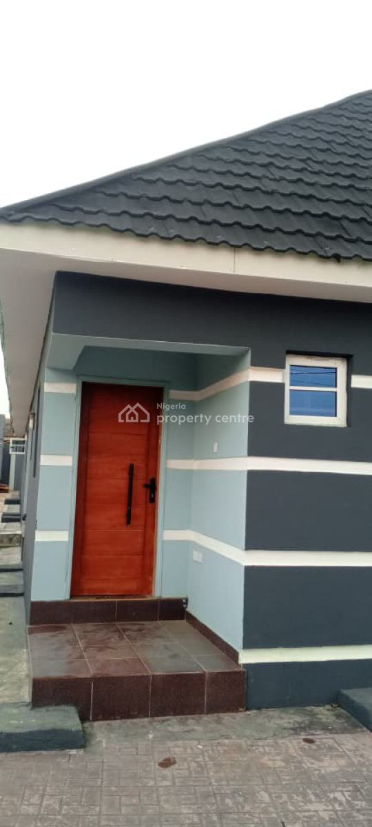Very Lovely Pop Mini Flat Ensuit, Very Close to The Bus Stop, Orinmerunmu Olowotedo, Asese, Ibafo, Ogun, Mini Flat (room and Parlour) for Rent