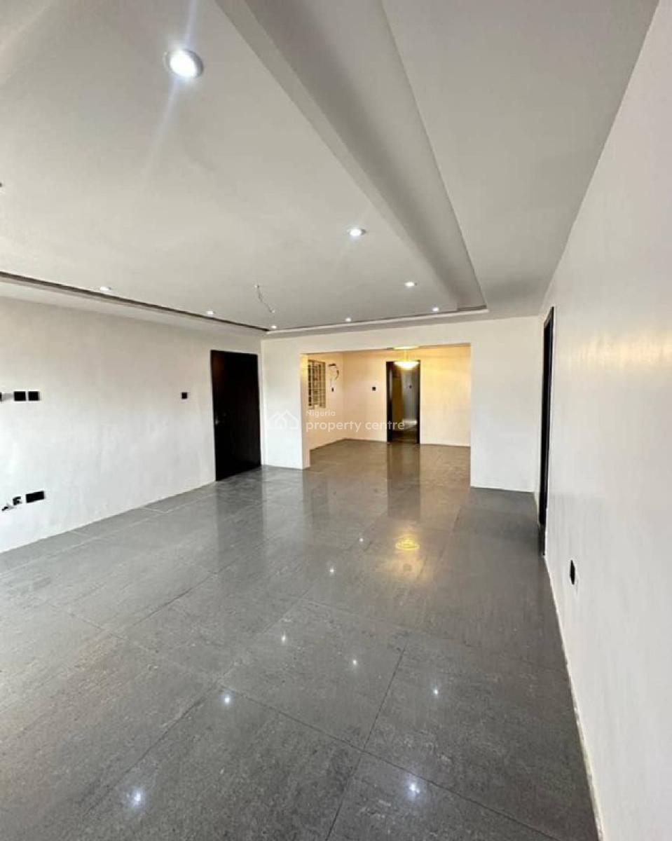 Exquisite 3 Bedroom Apartment + Bq, Lekki Phase 1, Lekki, Lagos, Flat / Apartment for Sale