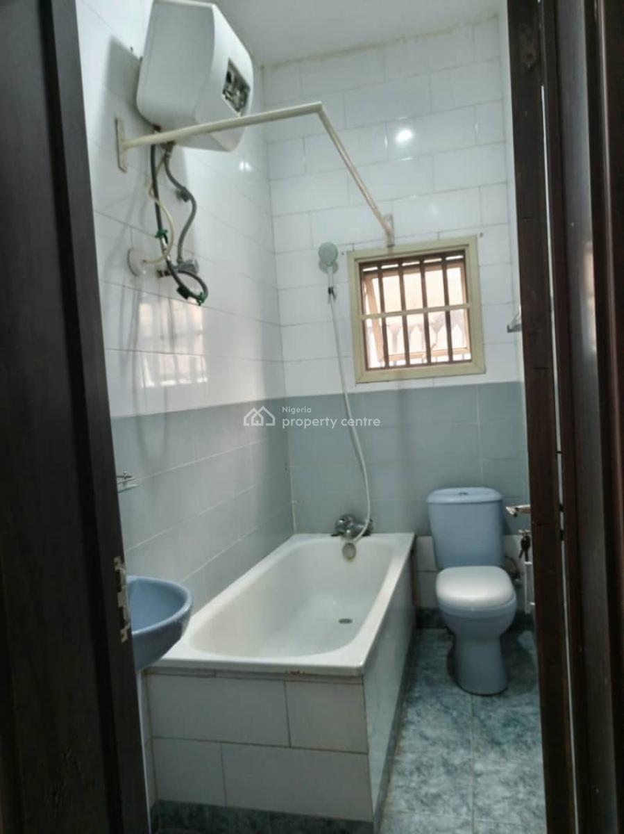 Luxury 3 Bedroom Flat with 1 Room Boys Quarters, Admiralty Road, Lekki Phase 1, Lekki, Lagos, Flat / Apartment for Rent