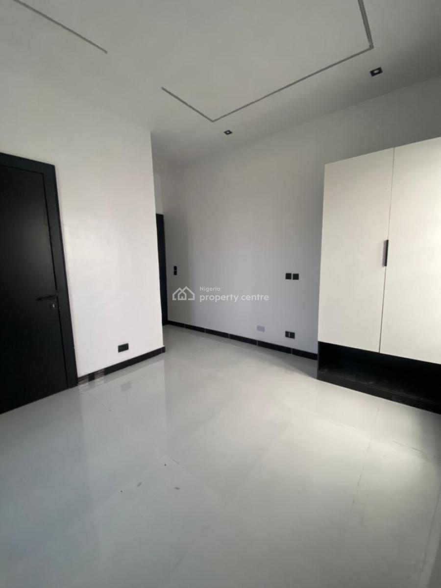 Lovely 5 Bedroom Duplex with a Bq, Ologolo, Lekki, Lagos, House for Sale