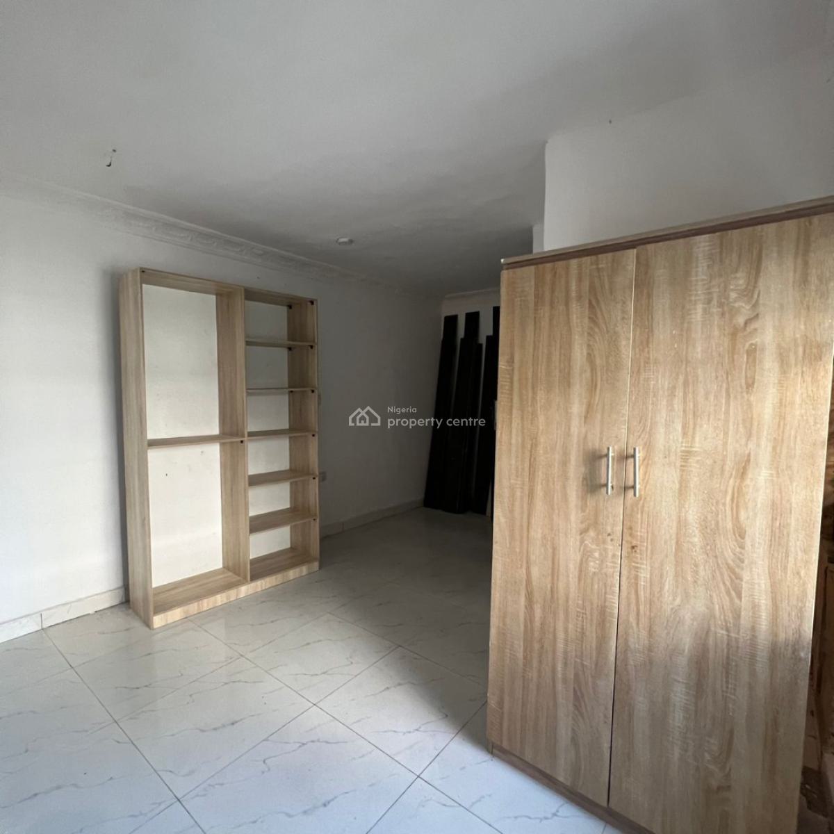 2 Bedroom Apartment, Lekki Phase 1, Lekki, Lagos, Flat / Apartment for Rent