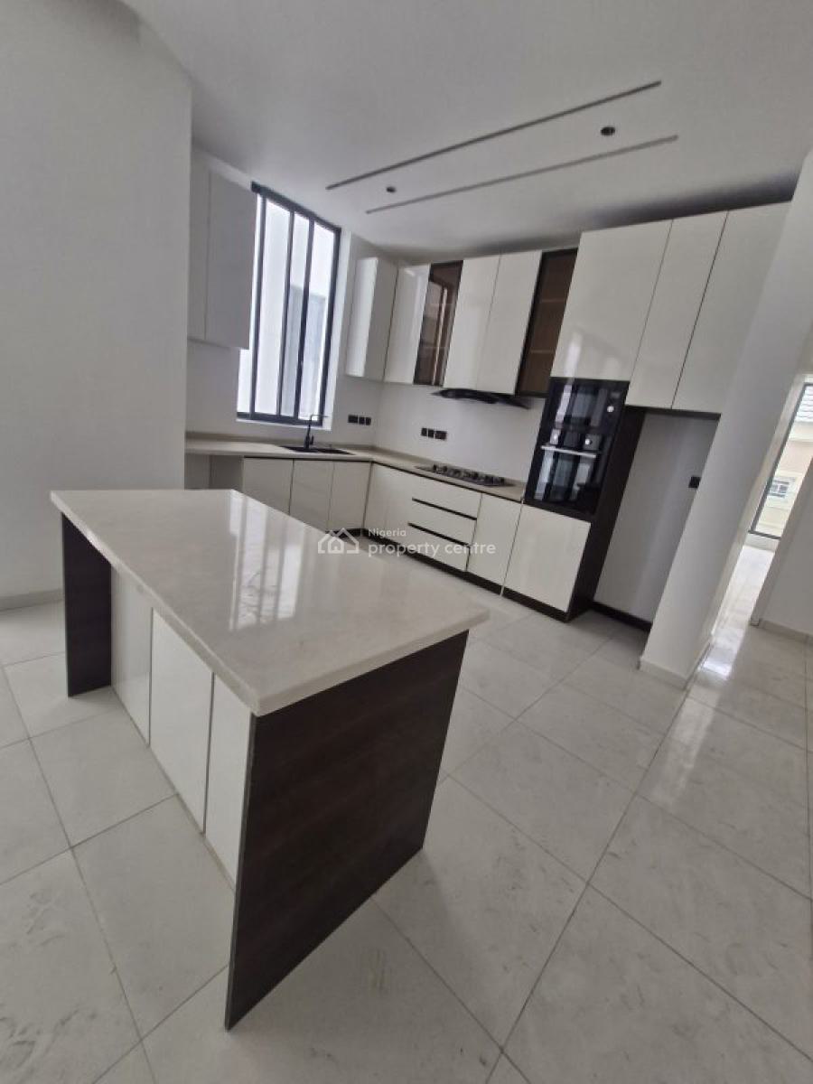 Newly Built 2 Bedroom Apartment, Oniru, Victoria Island (vi), Lagos, Block of Flats for Sale