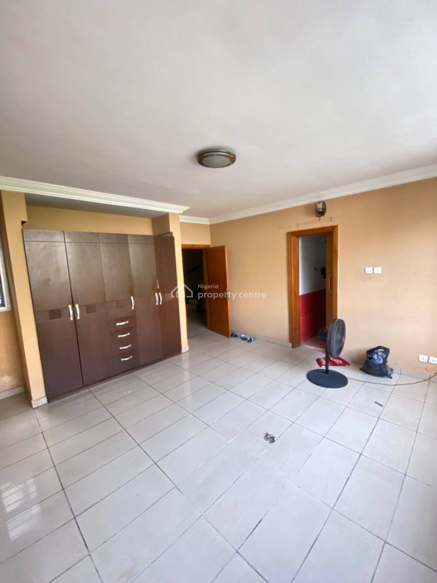 4 Bedroom Terrace Duplex Available, Lekki Phase 1, Lekki, Lagos, Terraced Duplex for Rent