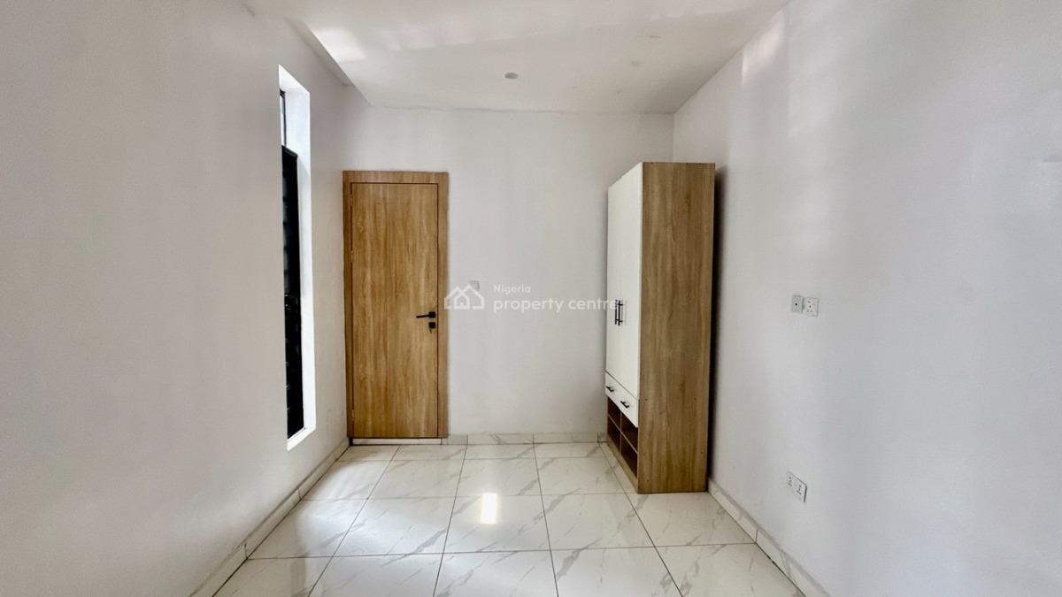 Brand New 2 Bedroom Apartment on 1st Floor, Jakande, Ikate, Lekki, Lagos, Flat / Apartment for Sale